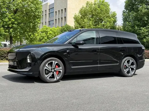 2026 Nio ES8 6-seat Executive Luxury