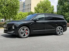 2026 Nio ES8 6-seat Executive Luxury, чёрный — фото 1