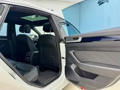 2023 Volkswagen CC 380TSI, белый — фото 11