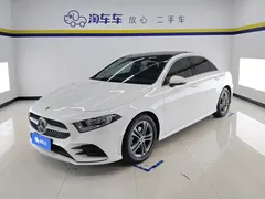 2022 Mercedes-Benz A-Class A 180 L, белый — фото 1