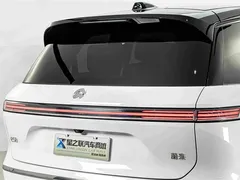 2026 Nio ES8 6-seat Executive Luxury, белый — фото 8
