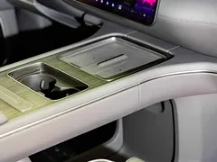 2026 Nio ES8 6-seat Executive Luxury, белый — фото 20