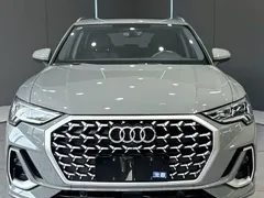 2024 Audi Q3 35 TFSI — фото 2