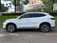 2023 BYD Song PLUS DM-i 150KM PLUS, белый — фото 3