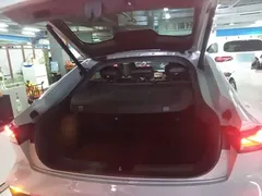 2022 Changan UNI-V 1.5T Premium — фото 19