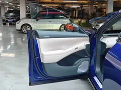 2025 Xiaomi YU7 4WD Max, синий — фото 5