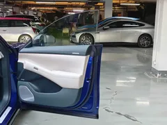 2025 Xiaomi YU7 4WD Max, синий — фото 15