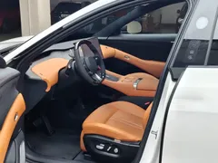 2025 Xiaomi YU7 4WD Max, белый — фото 6