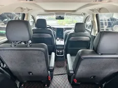 2024 Hongqi HS7 2.0T PHEV 4WD 6, чёрный — фото 6