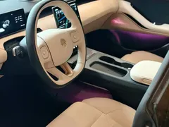 2024 Nio ET5T 75kWh Touring — фото 7
