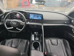 2022 Hyundai Elantra 1.5L CVT GLX Elite, белый — фото 12