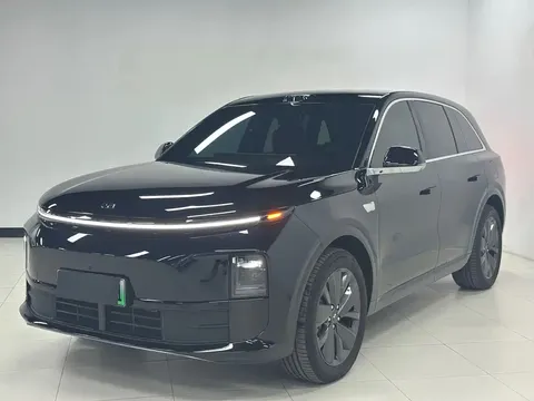 2025 Li Auto L6 Pro