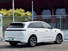 2023 Li Auto L7 Pro, белый — фото 4