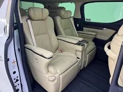 2021 Toyota Alphard Hybrid 2.5L Premium, белый — фото 14