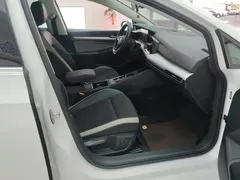 2021 Volkswagen Golf 280TSI DSG Pro, белый — фото 8
