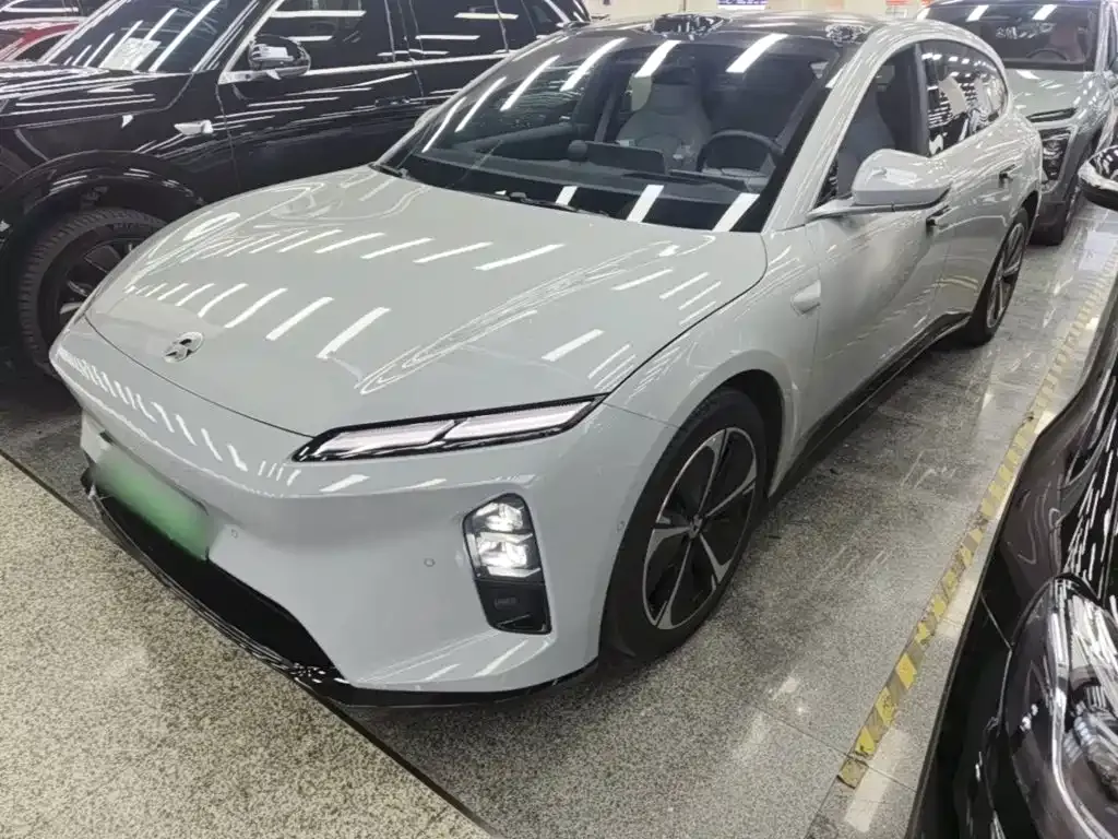 2025 Nio ET5T 75kWh Touring