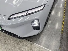 2025 Nio ET5T 75kWh Touring — фото 24