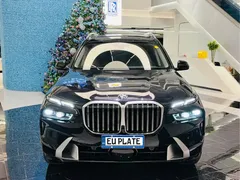 2023 BMW X7 xDrive40i, чёрный — фото 2