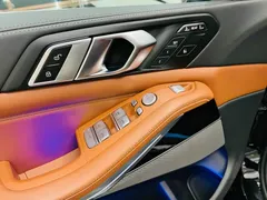2023 BMW X7 xDrive40i, чёрный — фото 11