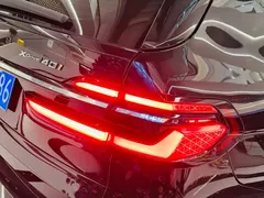 2023 BMW X7 xDrive40i, чёрный — фото 23