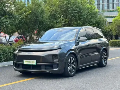 2023 Li Auto L8 Pro