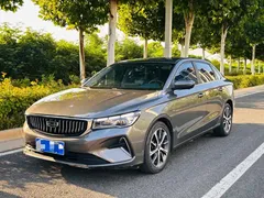 2022 Geely Emgrand 4 1.5L CVT — фото 1