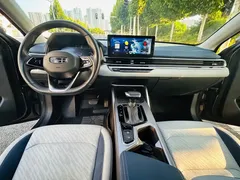2022 Geely Emgrand 4 1.5L CVT — фото 6