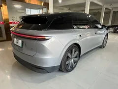 2025 Li Auto i6 4WD Standard — фото 6