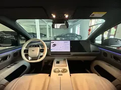 2025 Li Auto i6 4WD Standard — фото 9