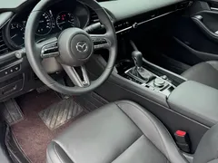 2022 Mazda 3 2.0L AT, белый — фото 5