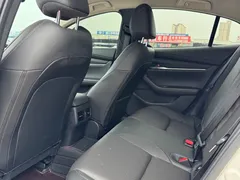 2022 Mazda 3 2.0L AT, белый — фото 12