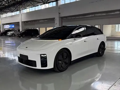 2025 Li Auto i6 2WD Standard