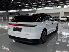 2025 Li Auto i6 2WD Standard, белый — фото 5