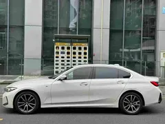 2023 BMW 3 Series 320Li M, белый — фото 2