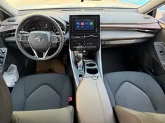 2022 Toyota Avalon 2.0L Luxury, белый — фото 4
