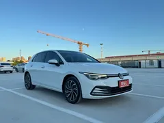 2023 Volkswagen Golf 280TSI DSG Pro, белый — фото 3