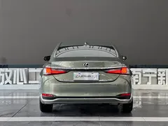 2022 Lexus ES 200, зелёный — фото 5