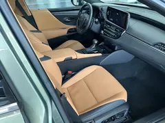 2022 Lexus ES 200, зелёный — фото 13