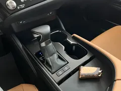 2022 Lexus ES 200, зелёный — фото 16