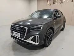 2022 Audi Q2L 35 TFSI — фото 1
