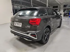 2022 Audi Q2L 35 TFSI — фото 4