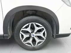 2021 Subaru Forester 2.0i Luxury EyeSight, белый — фото 17