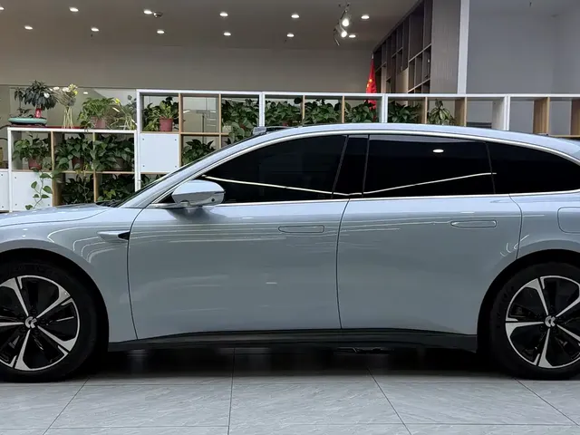 2024 Nio ET5T 75kWh Touring