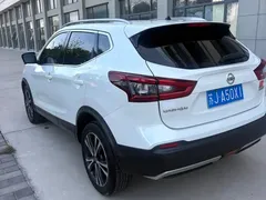2023 Nissan Qashqai 2.0L CVT XV Prem., белый — фото 4