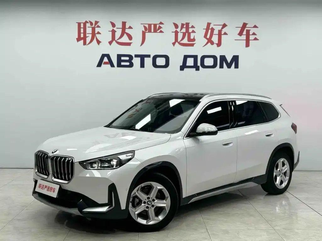 2023 BMW X1