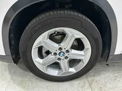 2023 BMW X1, белый — фото 27