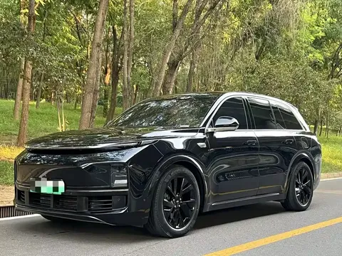 2023 Li Auto L8 Pro