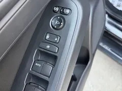 2023 Honda Vezel 1.5L CVT Elite, чёрный — фото 17