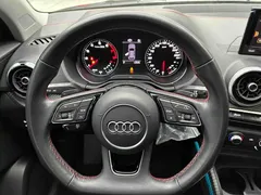 2022 Audi Q2L 35 TFSI Sport — фото 9