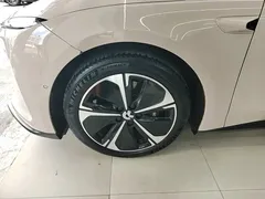 2024 Nio ET5T 75kWh Touring, чёрный — фото 23